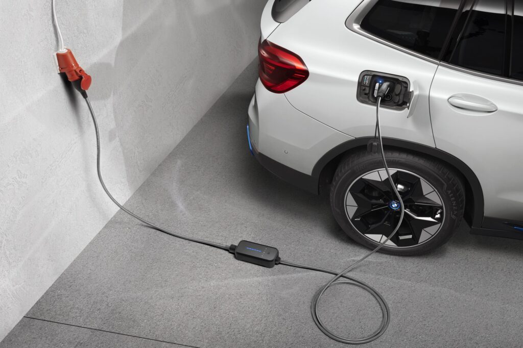 Electric Cars Charging Options